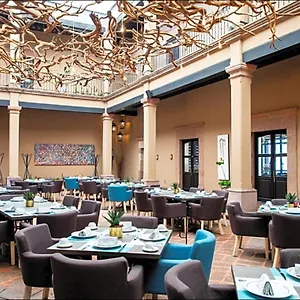 El Meson De Santa Rosa Hotel